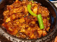 石锅杭椒牛蛙-桂满陇天书(南京德基旗舰店)