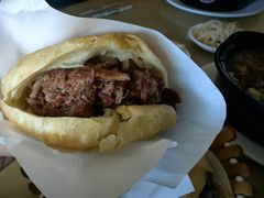 -闫家驴肉老店(华电一校店)