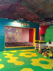 -恐龙探索乐园(磁器口店)