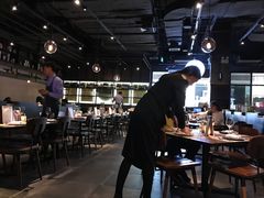 -Carbon莫卡哆·意大利复古集市餐厅(杭州大厦店)