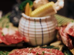 -山川小町·极番烧肉(新地假日广场店)