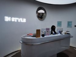 -In Style Hair Salon