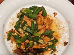 -那家老院子东北菜·饺子·小鸡炖蘑菇(艳华街店)