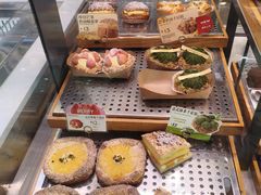-巴黎贝甜(卫清西路店)