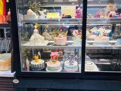 面包甜点陈列柜-汉柏麦香德国面包房(海信店)
