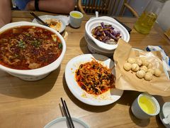 -严记小天府酸菜鱼(西四路店)