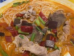 -粉小主·贵州酸汤牛肉粉(南京仙林金鹰店)