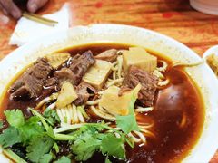 红烧牛肉面-华兴街自力面店