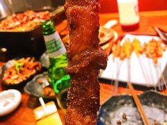 新疆红柳大羊肉串-红尘酒肉小馆
