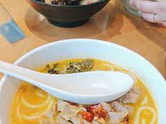 -三千粉牛肉米粉(来客茂店)