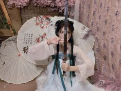 -汉仪华裳汉服馆(打浦桥店)