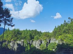 -梭布垭石林景区