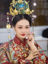 -欣薇婚纱(新源乐汇城店)