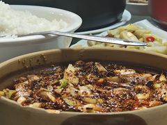 -土砂锅生态山庄·非遗砂锅雅鱼