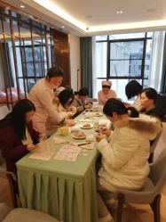 -盈月阁母婴护理中心·月子中心·月嫂育儿嫂