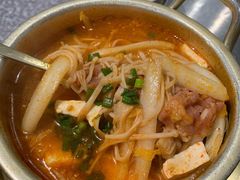 泡菜肥牛汤-本炙炭烤·蒲烧活鳗料理店(金沙洲店)