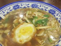-阿扁杭州面(苗圃店)