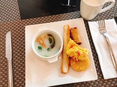 -上海虹桥西郊假日酒店