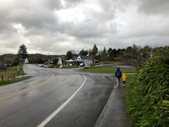 -怀托摩萤火虫洞