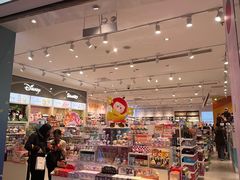 -名创优品(海珠乐峰广场店)