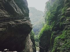 -龙水峡地缝景区