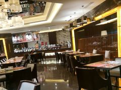 -岷山饭店-芝芝自助餐厅