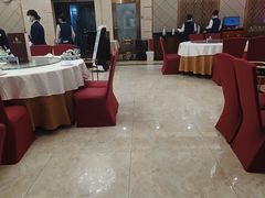 -黄埔华苑酒家(黄埔总店)