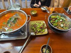 -苗湘食府(十年店)