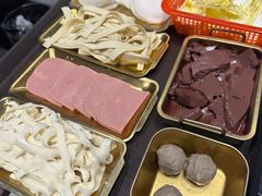 -刘少华贵州小黄牛·鲜牛肉火锅(总店)