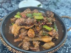 -八两八金·莱芜特色炒鸡(市南漳浦路店)