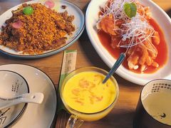 -临界音乐酒馆·小龙虾·江湖菜(华熙LIVE·鱼洞店)