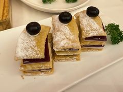 蓝莓拿破仑-利苑酒家(合景国际金融广场店)