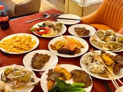 -荣誉国际酒店-云顶旋转餐厅