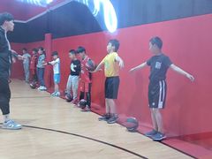 -慧动体育足球·篮球·体能培训(普陀真如店)
