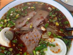 -兰河巷牛肉面(曲江店)