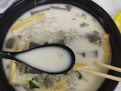-津津老鸭粉丝馆(正东路店)