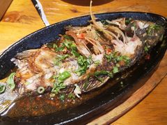 -喝丢一只鞋辣炒海鲜小烧烤(三八广场店)