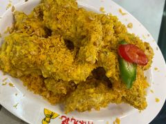 香浓蛋黄炒牛蛙-澳门陈光记烧味饭店(万象城店)