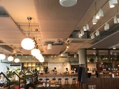 -ROAST coffee & eatery