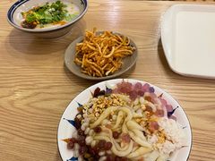 -正南齐北·老街糯米团(洪崖洞店)