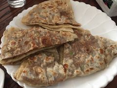-溢心园香河肉饼总店