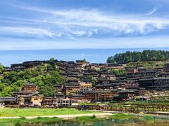 -西江千户苗寨-百年吊脚楼