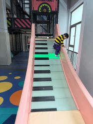 -动力星球家庭亲子游乐中心