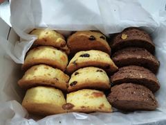 -SKROLL卡特司库·蛋糕定制·生吐司·司康(古北程家桥店)
