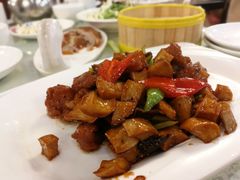 -六和聚传统烤鸭.天津菜(和平店)