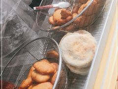 -厚富香面食店王好炸糕(延安路店)