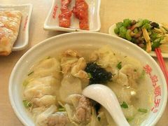 -琴岛顺天馄饨(营口路市场店)