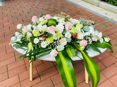 -何兮花店·气球派对鲜花店(马桥银春路万科城店)