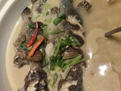 -忆江南·临江鱼馆