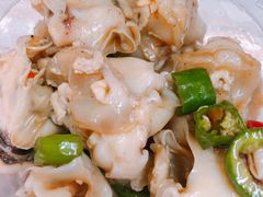 -臻鲜燕海鲜融合餐厅(金陵style店)